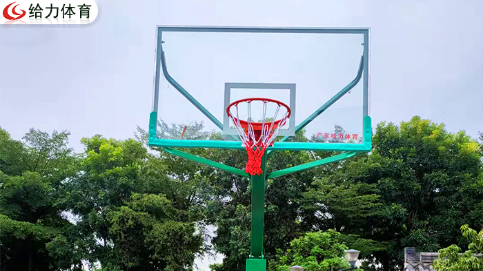 肇慶籃球架價(jià)錢多少，給力體育安裝籃球架數(shù)十年廠家直銷人皆周知