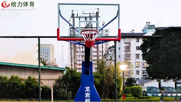 移動籃球架